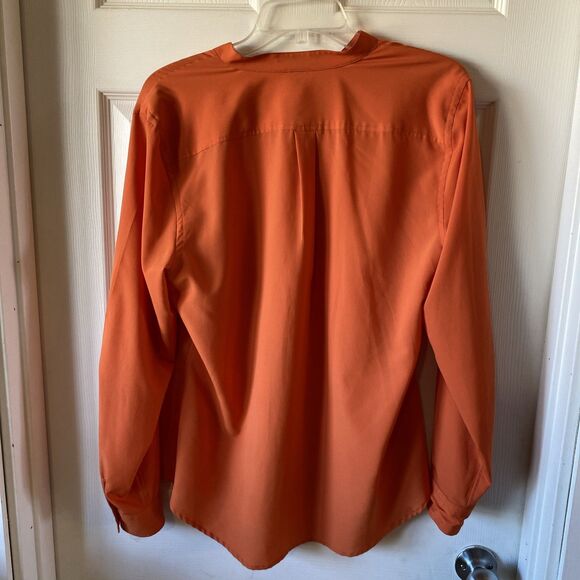 Chaps Women’s Size Large Orange Gold Button Up Shirt 2 Pocket - Picture 6 of 10